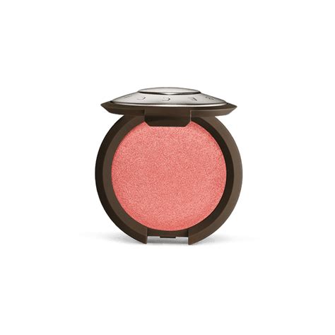 Discover the magic of Essence's blush: a game-changer in the beauty world